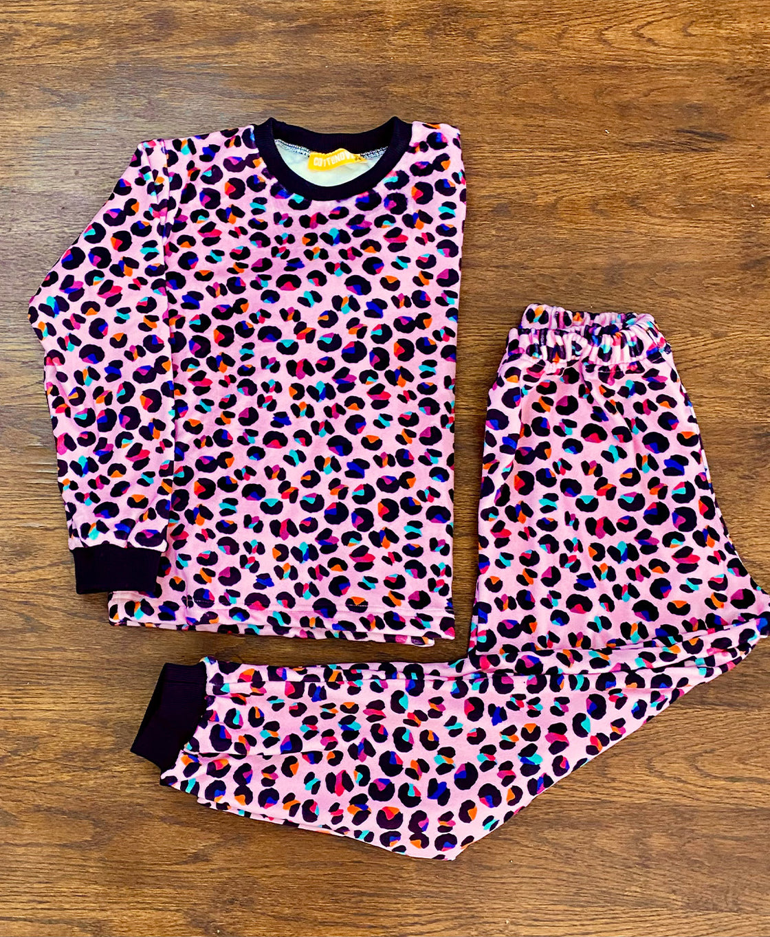 Pink multi-colored leopard fleece pyjamas
