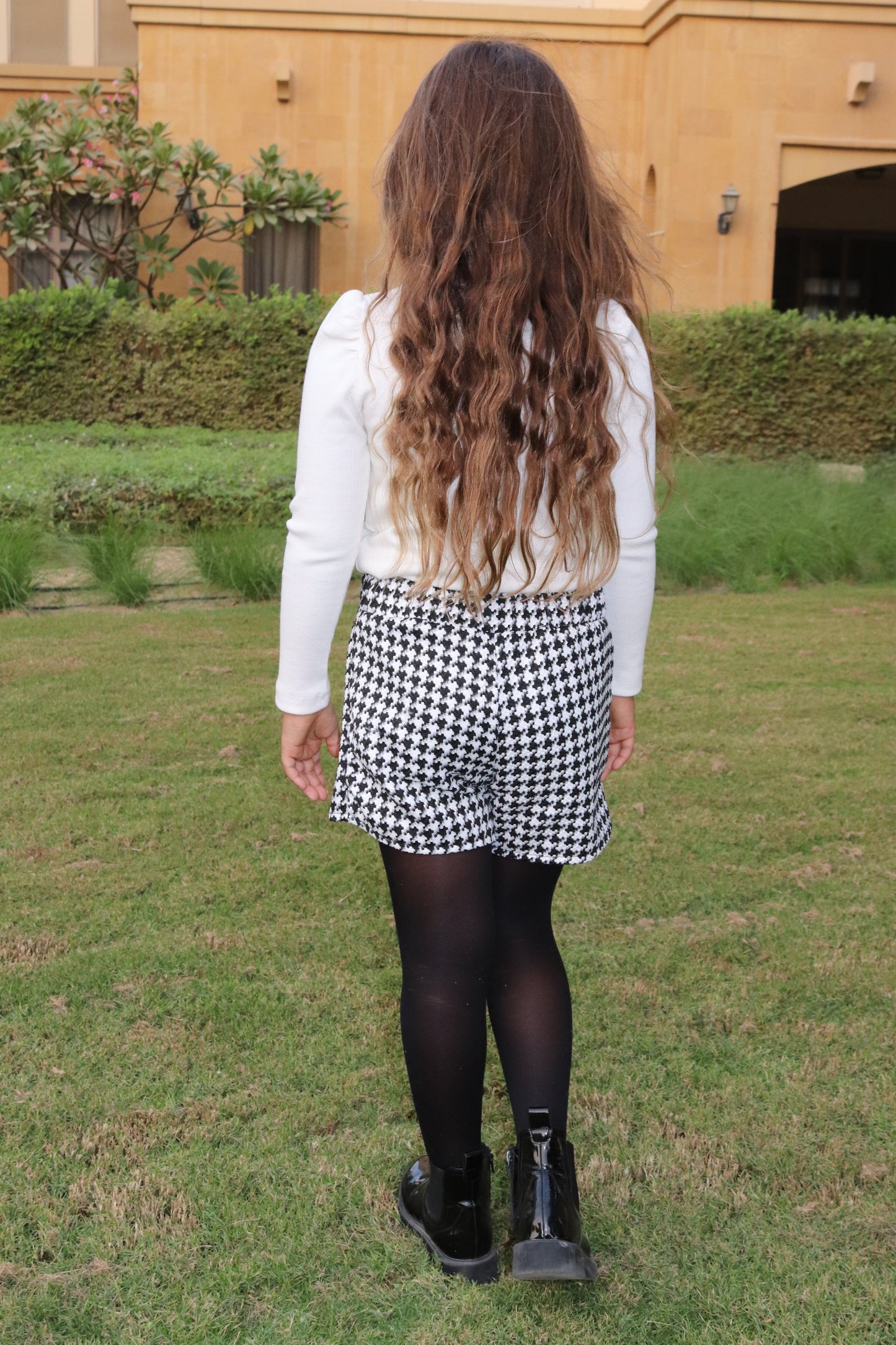 Tweed skirt